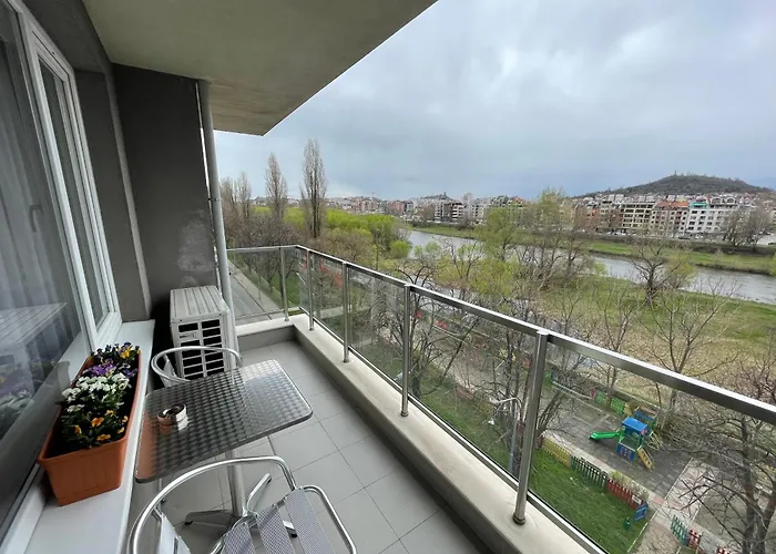Apartment Riverside 1 With Free Parking Plovdiv
